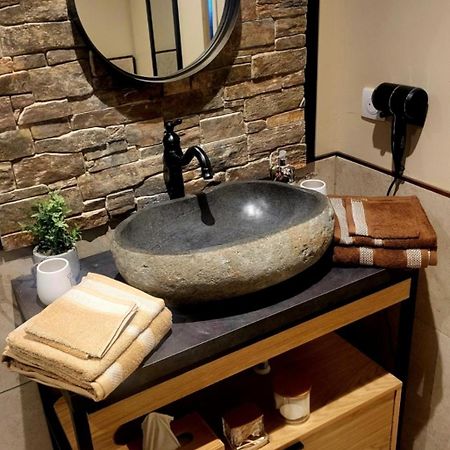 Gardenhill Cosy Otel Lau-Balagnas Dış mekan fotoğraf